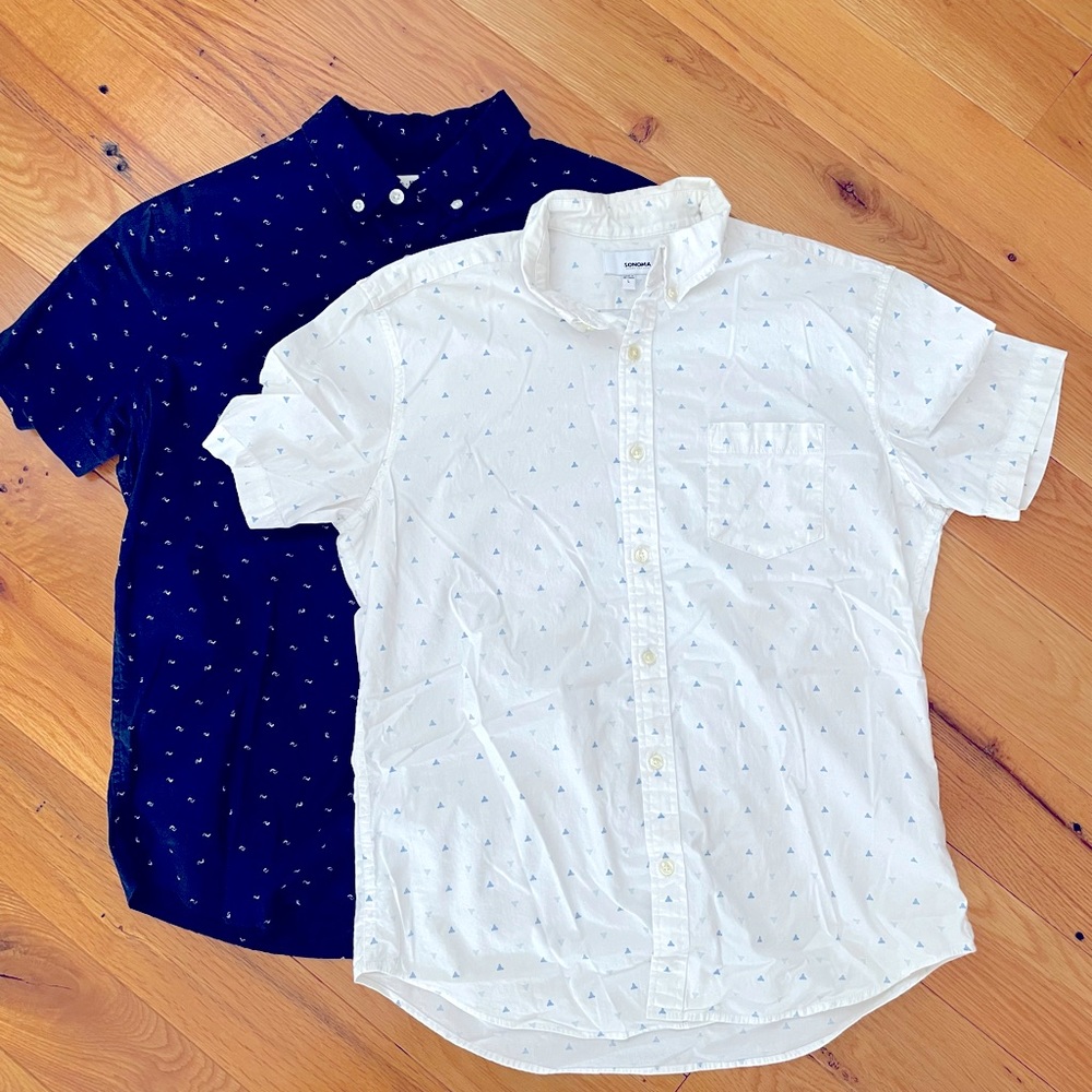 Set of 2 Men’s Button-Up Shirts Size Large